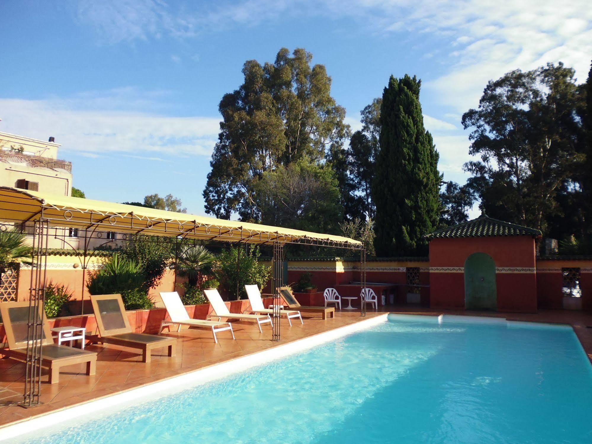 Hotel Cyrnea Calvi  Exterior photo